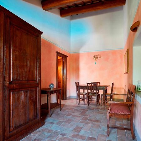 Agriturismo Il Molino Antico - 5 Girasoli 斯波莱托 外观 照片