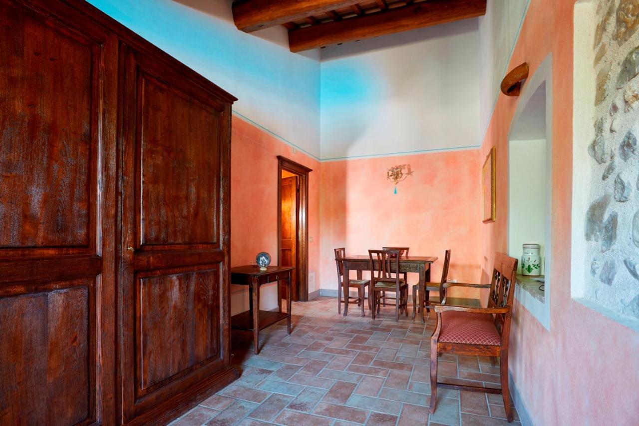 Agriturismo Il Molino Antico - 5 Girasoli 斯波莱托 外观 照片