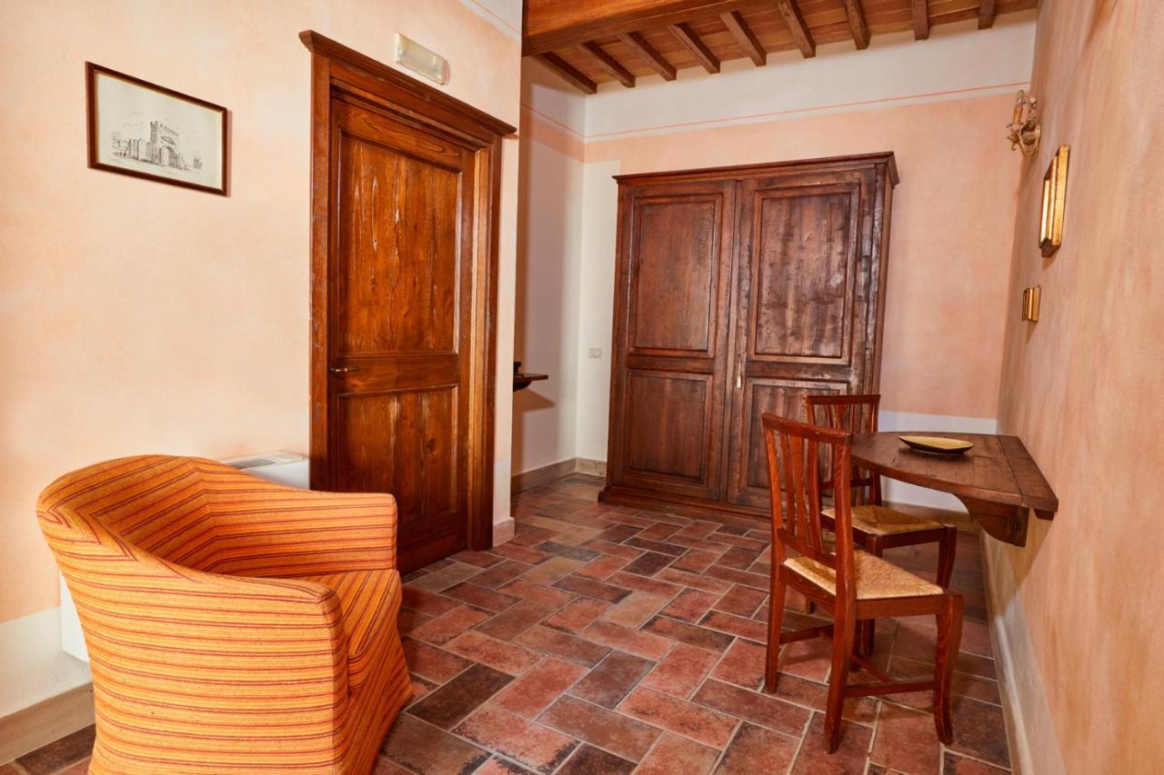 Agriturismo Il Molino Antico - 5 Girasoli 斯波莱托 外观 照片